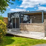 Aux Oiseaux Camping *