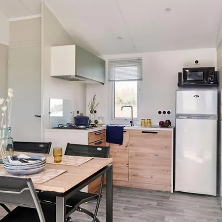 مكان تخييم Aux Oiseaux L'Ile-d'Olonne