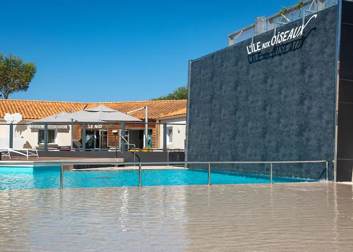 Aux Oiseaux Camping *