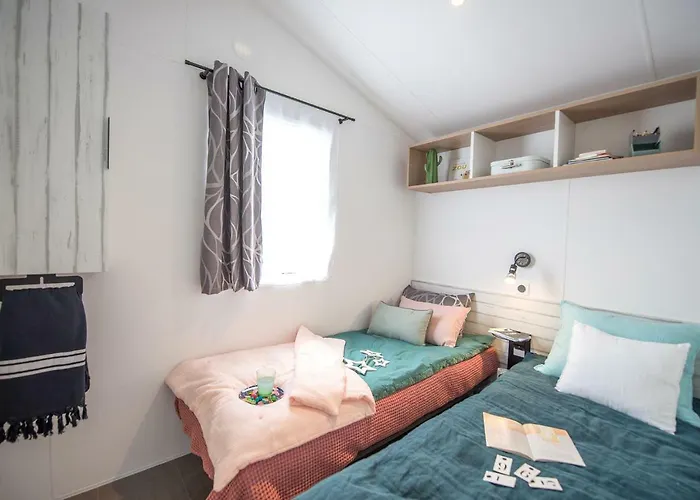 Aux Oiseaux Camping *